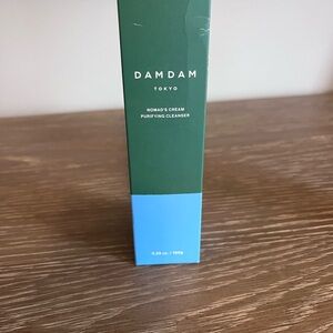 Dam Dam Tokyo Nomad's Cream Purifying Cleanser - unopened